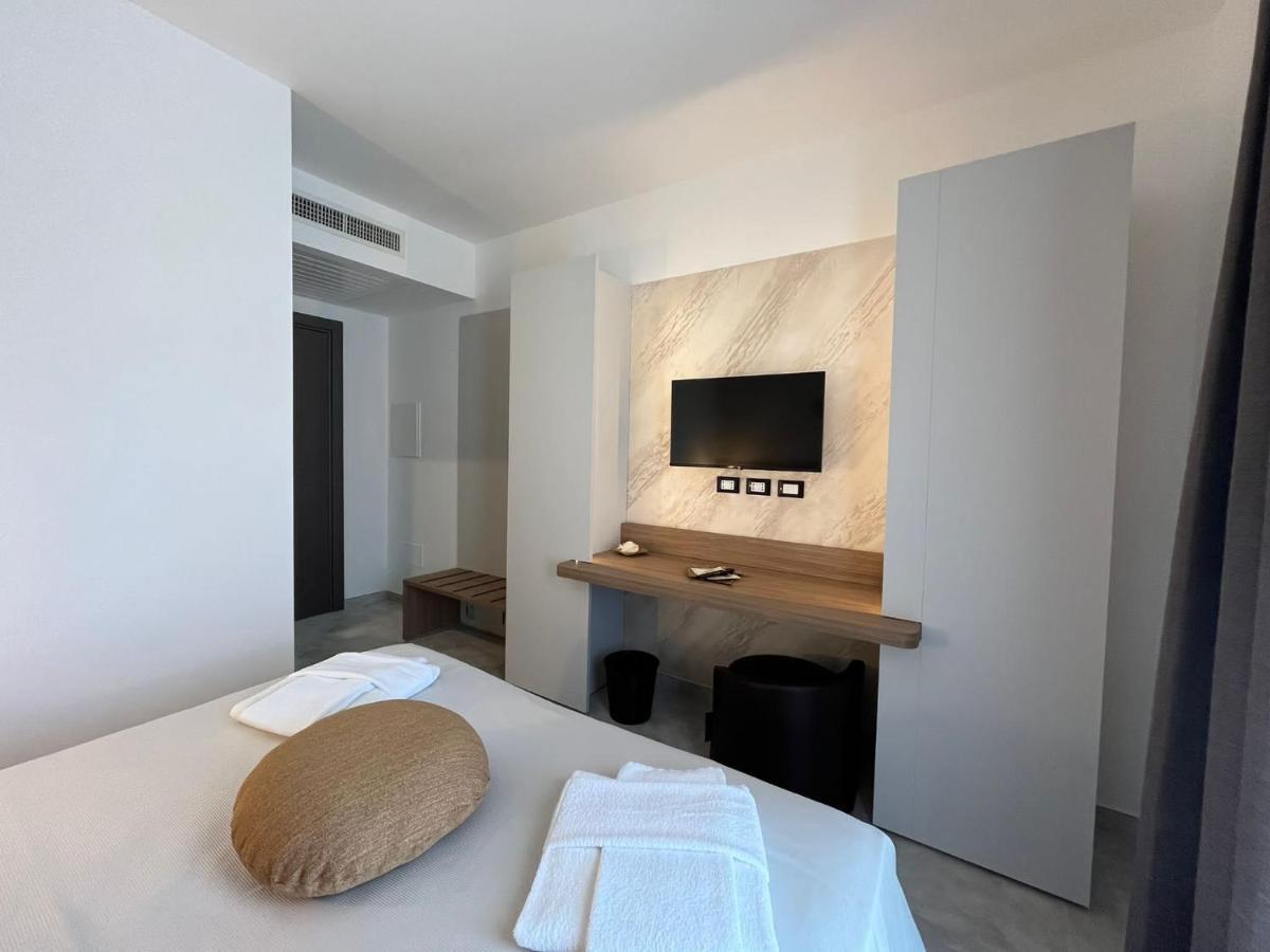 B&B Glass Paradise Catanzaro Bagian luar foto