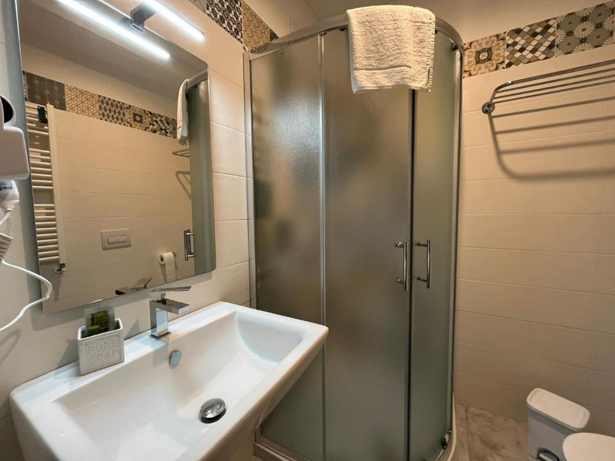 B&B Glass Paradise Catanzaro Bagian luar foto
